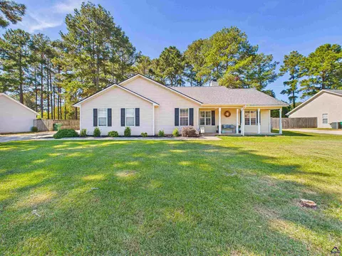 508 Loxley Dr, Warner Robins, GA 31088