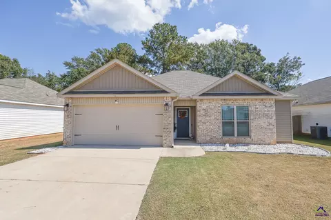 108 Hughes Dr, Warner Robins, GA 31093