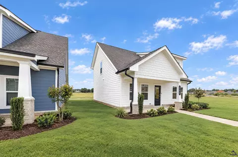 Exterior - 206 Ensemble Blvd #THENCORE BUNGALOWS 1, Perry, GA 31069 photo 3 of 5