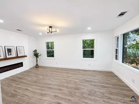 Living - 103 Edna Pl, Warner Robins, GA 31093 photo 1 of 1