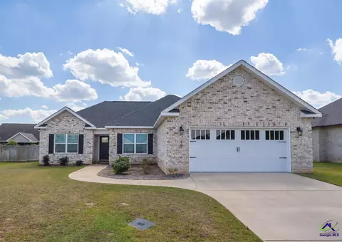 307 Ruger Pl, Kathleen, GA 31047