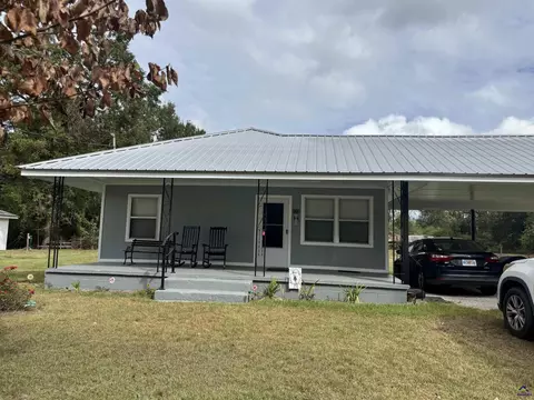 113 Mocassin Slide Rd, Pitts, GA 31072