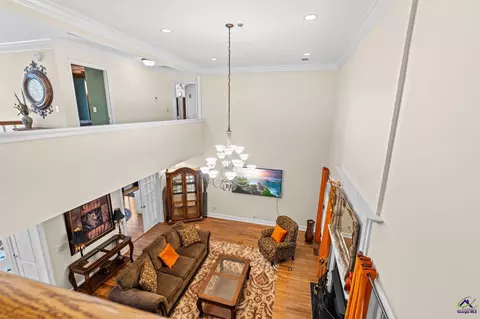 Living - 109 Crest Pointe Pointe, Warner Robins, GA 31088 photo 6 of 10