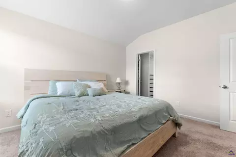 Bedroom - 5017 Tybalt Run, Forsyth, GA 31029 photo 7 of 10