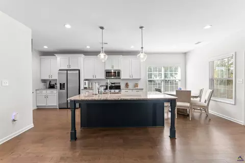 Kitchen - 5017 Tybalt Run, Forsyth, GA 31029 photo 3 of 12