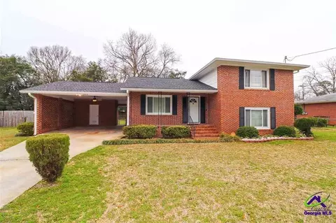 202 Heather St, Warner Robins, GA 31093