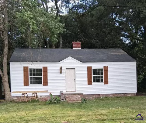 308 Diggs St, Warner Robins, GA 31093