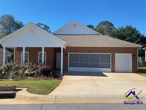 344 Spyglass Hill Dr, Perry, GA 31069