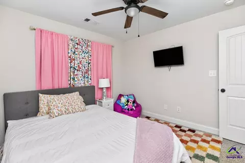 Bedroom - 708 Daisy Dr, Perry, GA 31069 photo 5 of 9
