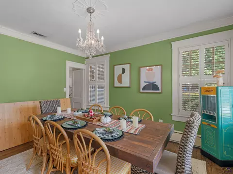 Dining - 192 Corbin Ave, Macon, GA 31204 photo 5 of 5