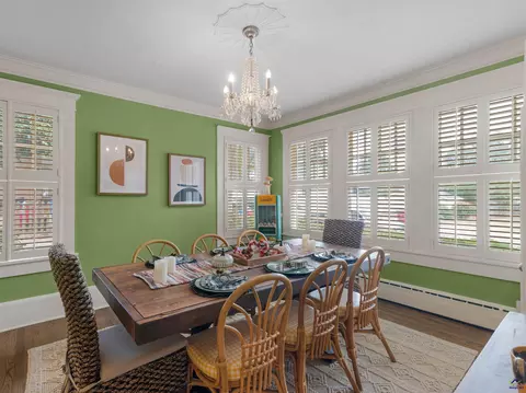 Dining - 192 Corbin Ave, Macon, GA 31204 photo 4 of 5