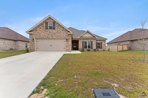 108 Black Birch Ln, Kathleen, GA 31047