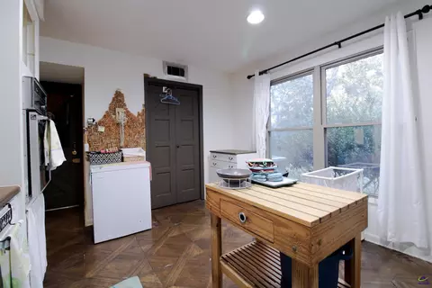 Kitchen - 122 Joy Dr, Warner Robins, GA 31088 photo 3 of 3