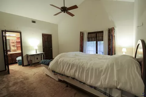 Bedroom - 122 Joy Dr, Warner Robins, GA 31088 photo 1 of 5