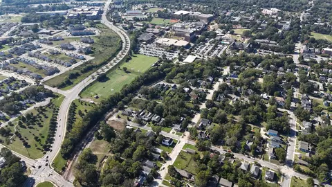 View/Area - 856 Elm St, Macon, GA 31201 photo 4 of 4