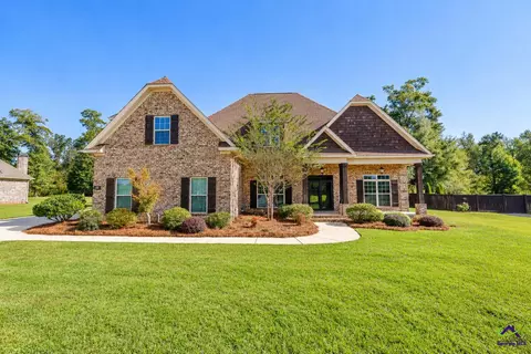 4038 Coosa Dr, Bonaire, GA 31005