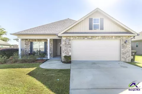 106 Wenlock Cir, Bonaire, GA 31005