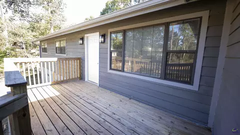 Exterior - 103 Persimmon Glen Ct, Centerville, GA 31028 photo 2 of 8