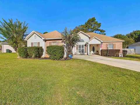 132 Castle Pnes, Bonaire, GA 31005