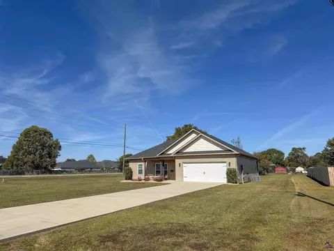 Exterior - 108 Summit Dr, Byron, GA 31008 photo 3 of 10