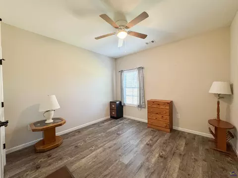 Bedroom - 108 Summit Dr, Byron, GA 31008 photo 5 of 6