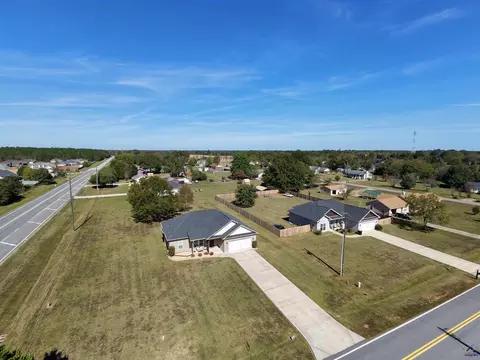 View/Area - 108 Summit Dr, Byron, GA 31008 photo 3 of 8