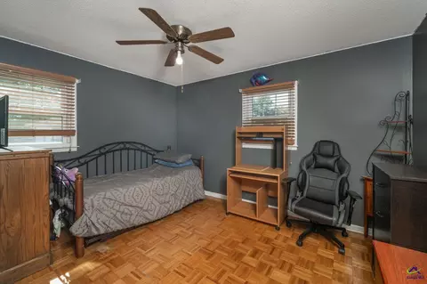 Bedroom - 214 Pellimore Dr, Warner Robins, GA 31088 photo 4 of 4