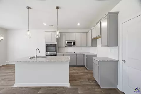 Kitchen - 639 Encore Dr #LOT 115, Perry, GA 31069 photo 2 of 2