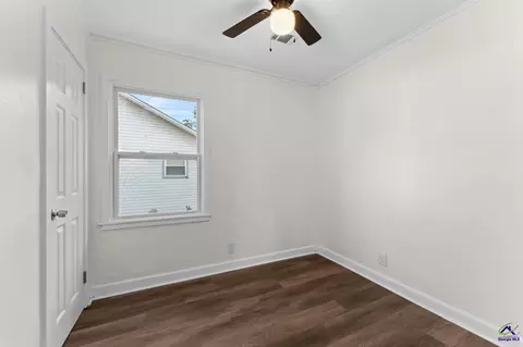 Bedroom - 112 Thomas Blvd, Warner Robins, GA 31093 photo 4 of 4