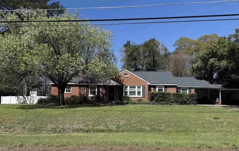 208 Vista Cir, Macon, GA 31204