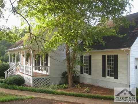 200 Maple Ridge Pl, Colbert, GA 30628 photo 1