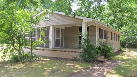 1069 Union Point Rd, Stephens, GA 30667 photo 1