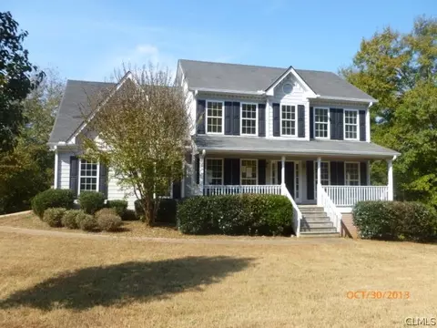 401 Ryan Cir, Winder, GA 30680 photo 1