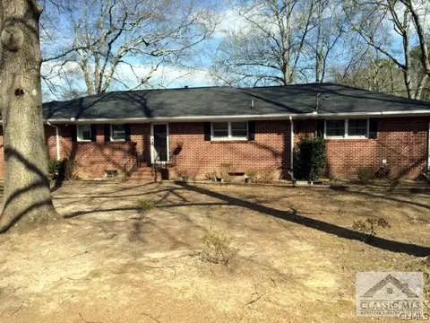 85 Wright St W, Winder, GA 30680 photo 1