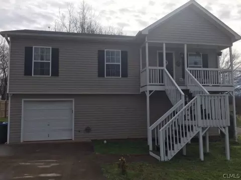 203 Pine St, Commerce, GA 30529 photo 1