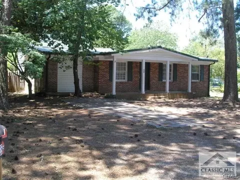 135 Stedman Ct, Athens, GA 30607 photo 1
