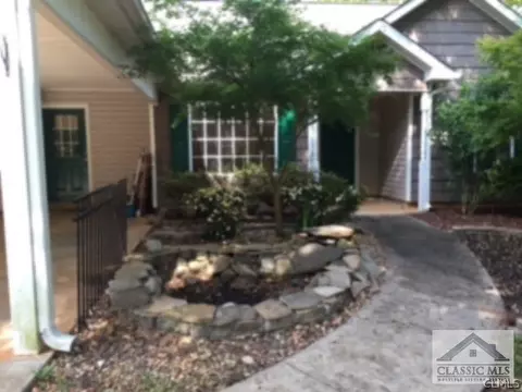 139 Summit Dr, Carnesville, GA 30521 photo 1
