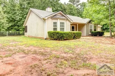 110 Buckeye Ln, Commerce, GA 30530 photo 1