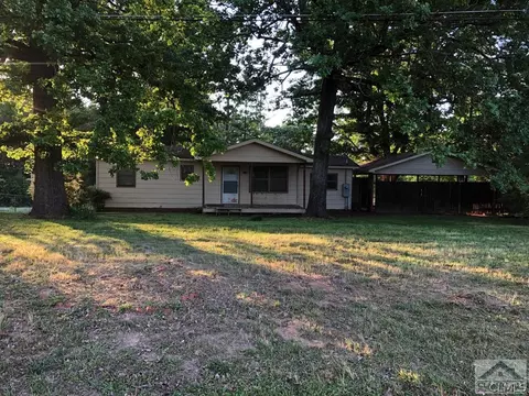 1005 State St, Commerce, GA 30529 photo 1