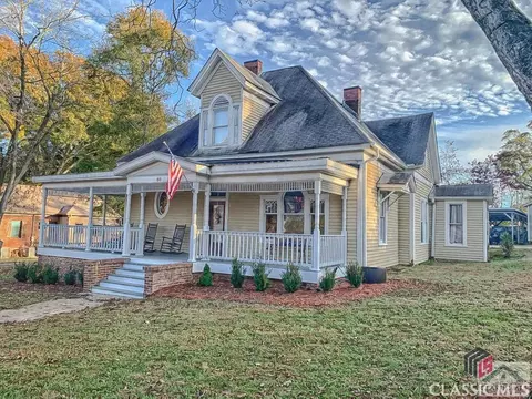 86 Bowden St, Commerce, GA 30529 photo 1