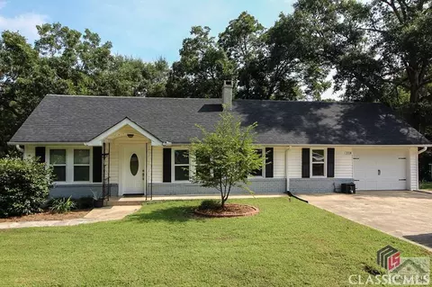 218 Baugh St, Commerce, GA 30529 photo 1