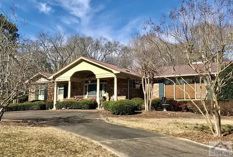 205 Georgia Ave, Comer, GA 30629 photo 1