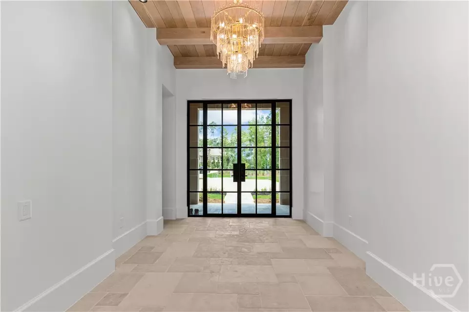 Entry Way - 1221 Broadpoint Dr, Greensboro, GA 30642 photo 1 of 6