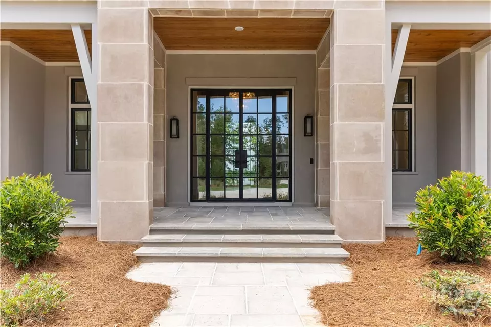 Exterior - 1221 Broadpoint Dr, Greensboro, GA 30642 photo 6 of 16