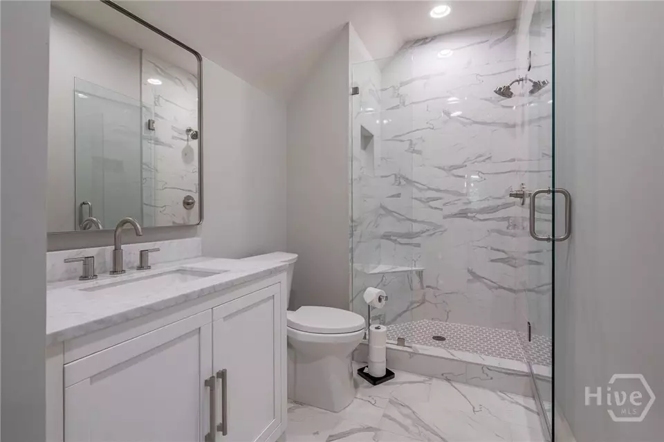 Bath - 114 Parkside Ln, Eatonton, GA 31024 photo 13 of 13