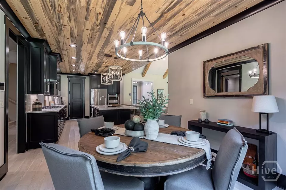 Dining - 114 Parkside Ln, Eatonton, GA 31024 photo 3 of 3