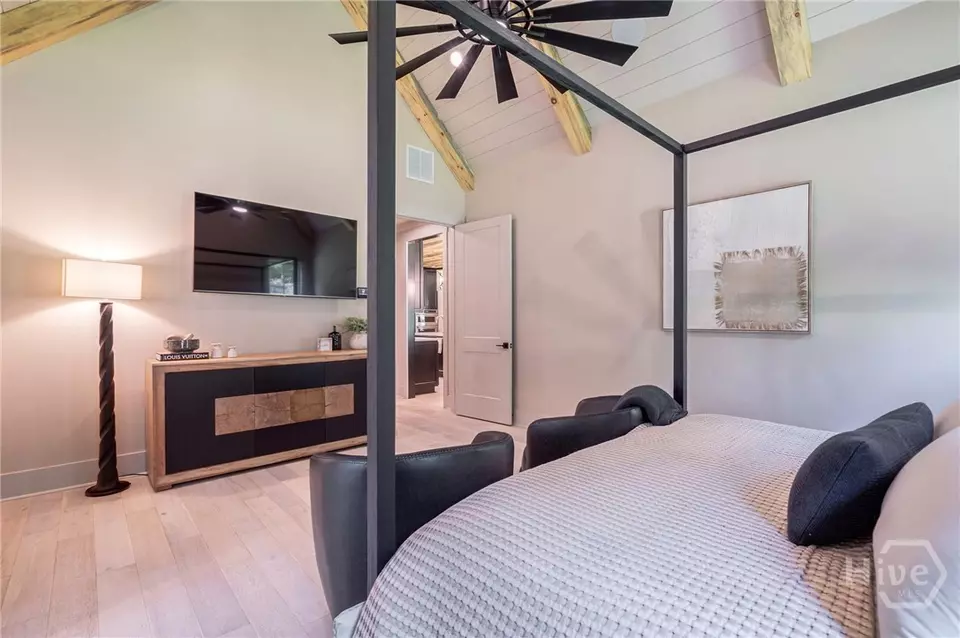 Bedroom - 114 Parkside Ln, Eatonton, GA 31024 photo 4 of 11