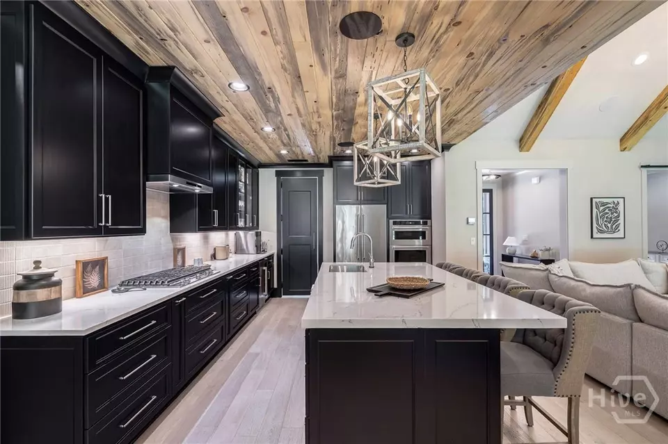 Kitchen - 114 Parkside Ln, Eatonton, GA 31024 photo 2 of 9