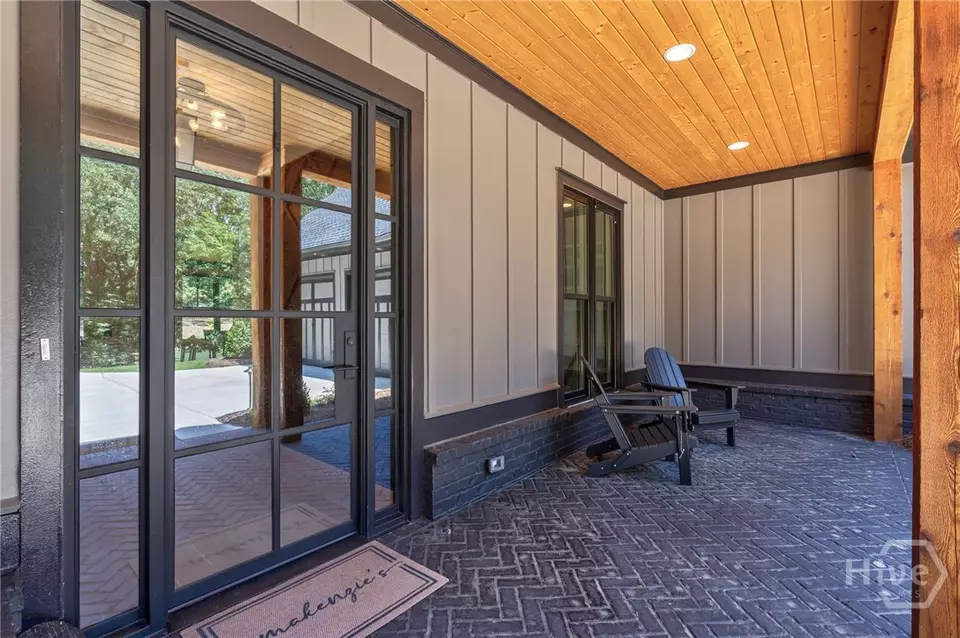 Exterior - 114 Parkside Ln, Eatonton, GA 31024 photo 3 of 11