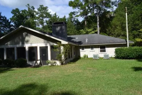 206 Apache Rd, Brunswick, GA 31525 photo 1